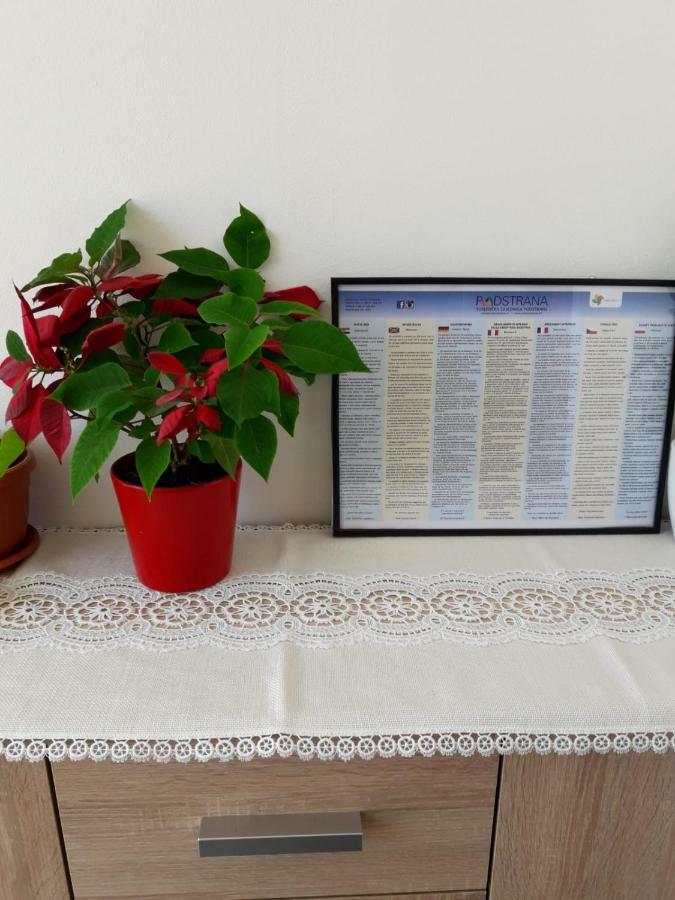 Apartmani Buba Podstrana Esterno foto