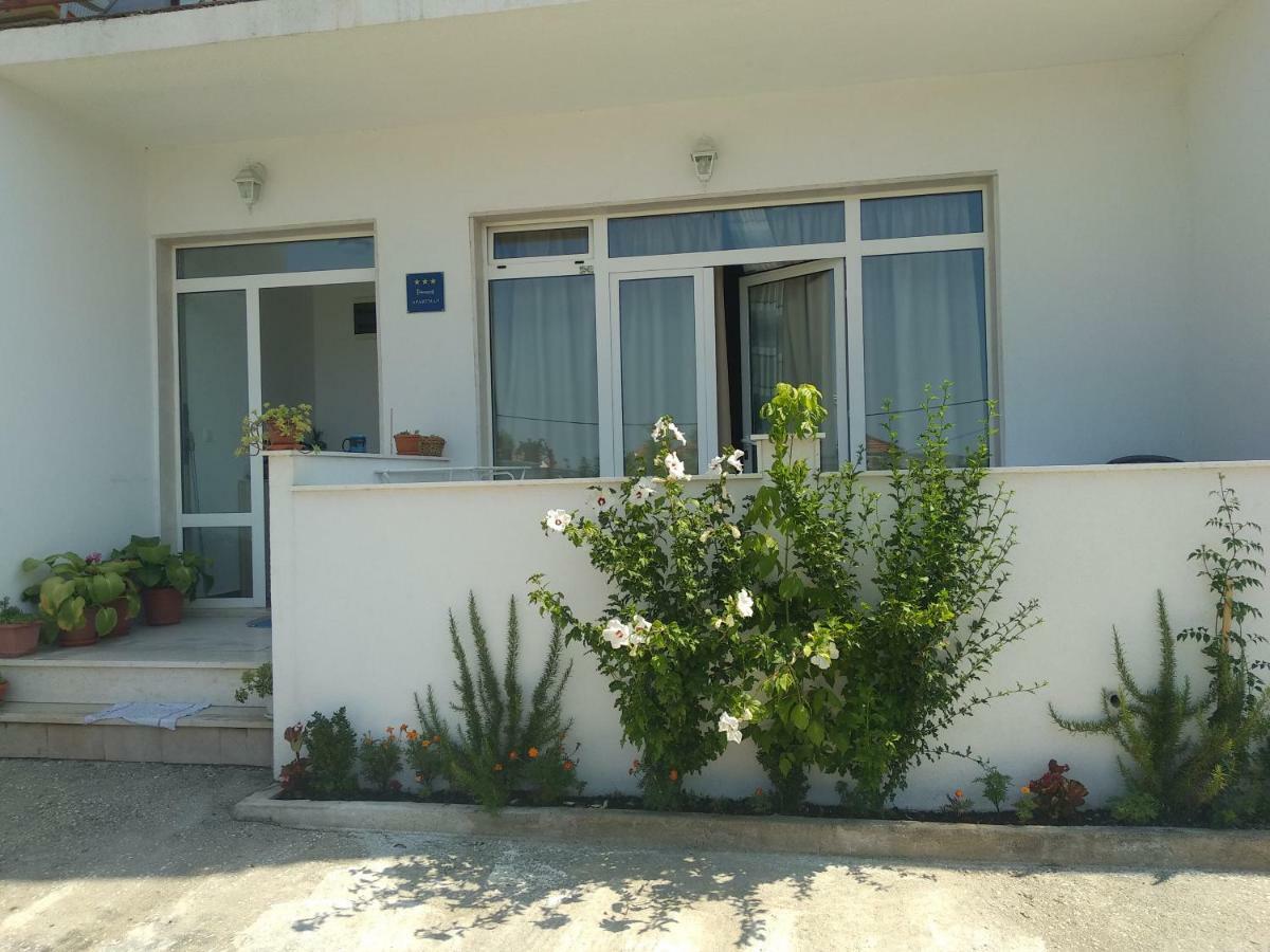 Apartmani Buba Podstrana Esterno foto